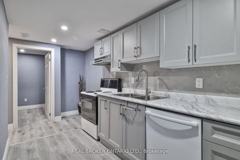 Photo 35 at 34 Alpaca Drive, Woburn, Toronto