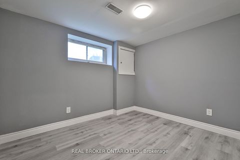 Photo 37 at 34 Alpaca Drive, Woburn, Toronto