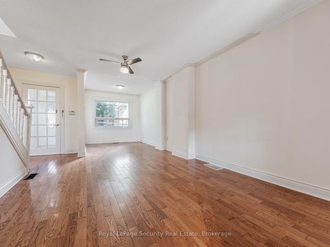 Photo 4 at 147 Hope Street, Davenport, Toronto