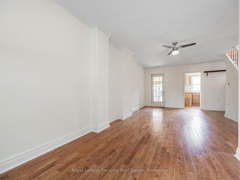 Photo 11 at 147 Hope Street, Davenport, Toronto