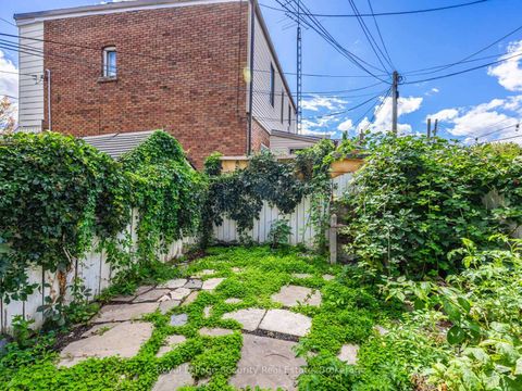 Photo 32 at 147 Hope Street, Davenport, Toronto