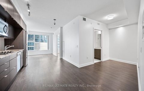 Photo 12 at 1407 - 10 York Street, Waterfront Communities C1, Toronto