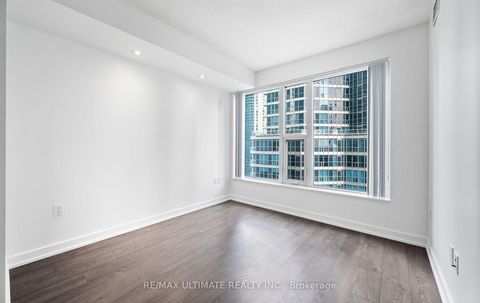 Photo 23 at 1407 - 10 York Street, Waterfront Communities C1, Toronto