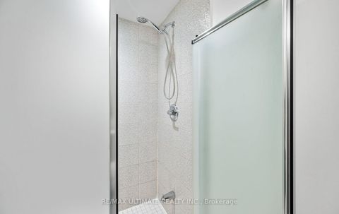 Photo 33 at 1407 - 10 York Street, Waterfront Communities C1, Toronto