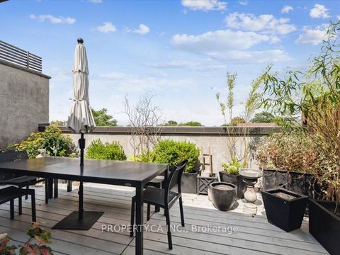 Photo 6 at 204 - 670 Richmond Street W, Niagara, Toronto Photo 6 at 204 - 670 Richmond Street W, Niagara, Toronto