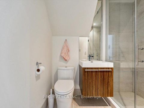 Photo 23 at 204 - 670 Richmond Street W, Niagara, Toronto