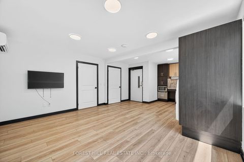Photo 7 at 16 John Best Avenue, Amesbury, Toronto
