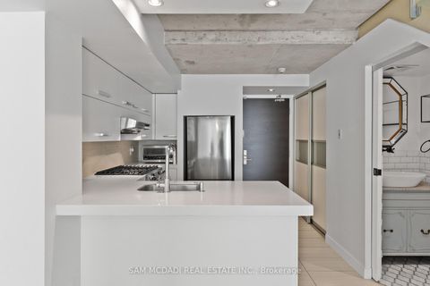 Photo 15 at 123 - 55 Stewart Street, Waterfront Communities C1, Toronto