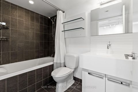 Photo 30 at 123 - 55 Stewart Street, Waterfront Communities C1, Toronto