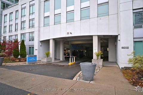 Photo 2 at 704 - 1900 Lake Shore Boulevard W, Swansea, Toronto