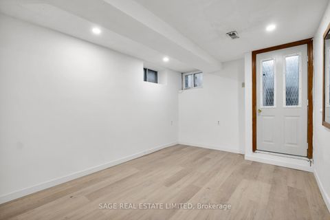 Photo 21 at 629 Ossington Avenue, Little Italy, Toronto