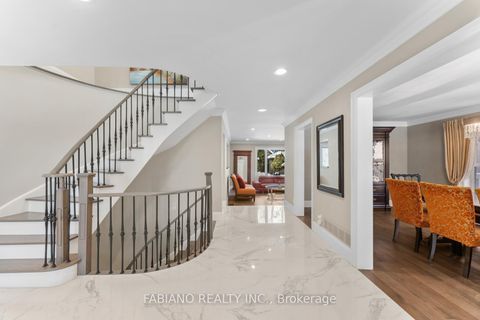 Photo 5 at 186 Wigwoss Drive, East Woodbridge, Vaughan