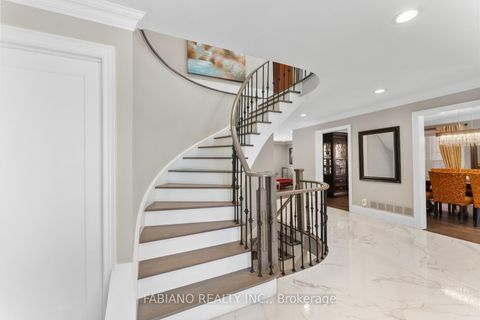 Photo 22 at 186 Wigwoss Drive, East Woodbridge, Vaughan