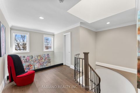 Photo 24 at 186 Wigwoss Drive, East Woodbridge, Vaughan