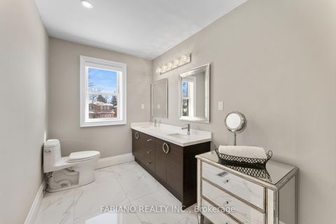 Photo 27 at 186 Wigwoss Drive, East Woodbridge, Vaughan