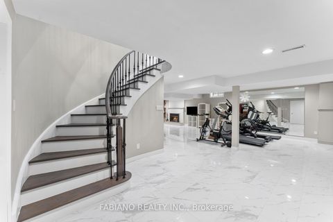 Photo 34 at 186 Wigwoss Drive, East Woodbridge, Vaughan