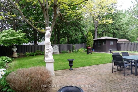Photo 45 at 186 Wigwoss Drive, East Woodbridge, Vaughan