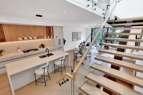 Photo 17 at 171 Belsize Drive, Mount Pleasant West, Toronto