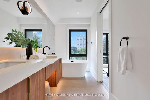 Photo 23 at 171 Belsize Drive, Mount Pleasant West, Toronto