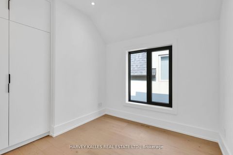 Photo 27 at 171 Belsize Drive, Mount Pleasant West, Toronto