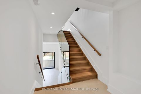 Photo 35 at 171 Belsize Drive, Mount Pleasant West, Toronto