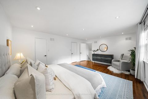 Photo 13 at 212 York Mills Road, Windfields, Toronto