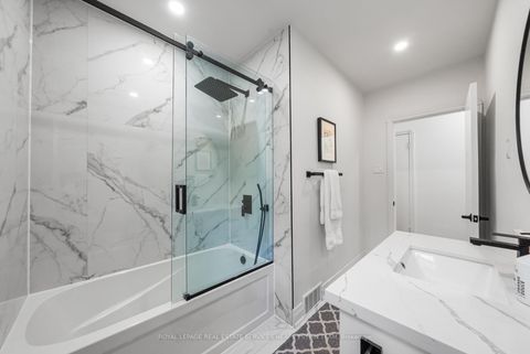 Photo 21 at 212 York Mills Road, Windfields, Toronto