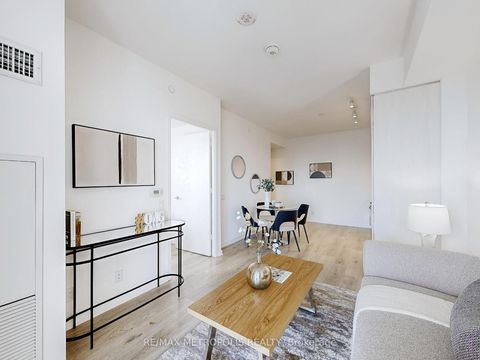 Photo 10 at 4211 - 7890 Jane Street, Concord, Vaughan