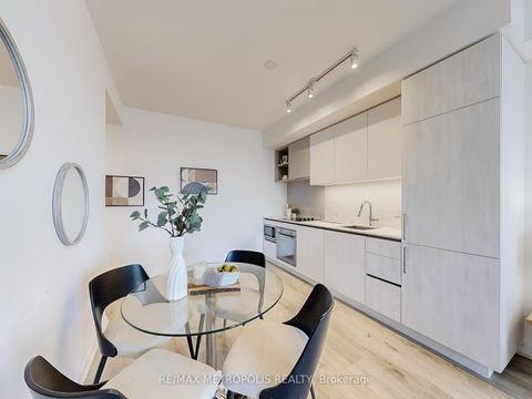 Photo 14 at 4211 - 7890 Jane Street, Concord, Vaughan