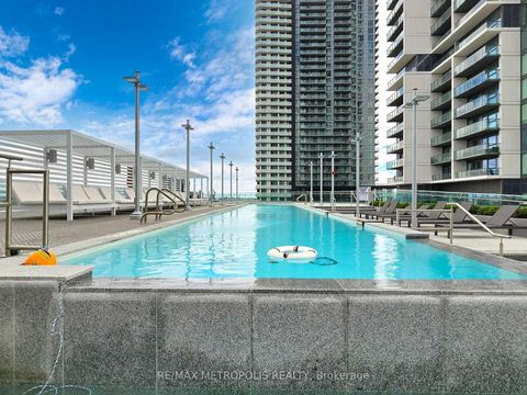 Photo 42 at 4211 - 7890 Jane Street, Concord, Vaughan