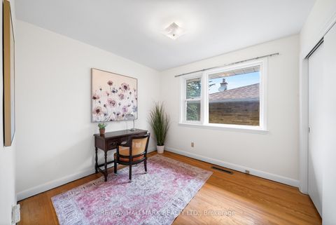 Photo 18 at 232 Newton Drive, Newtonbrook East, Toronto