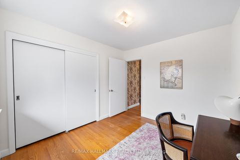 Photo 19 at 232 Newton Drive, Newtonbrook East, Toronto