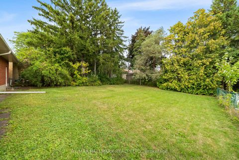 Photo 36 at 232 Newton Drive, Newtonbrook East, Toronto
