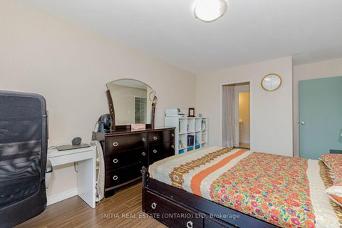 Photo 24 at 807 - 19 Four Winds Drive, York University Heights, Toronto