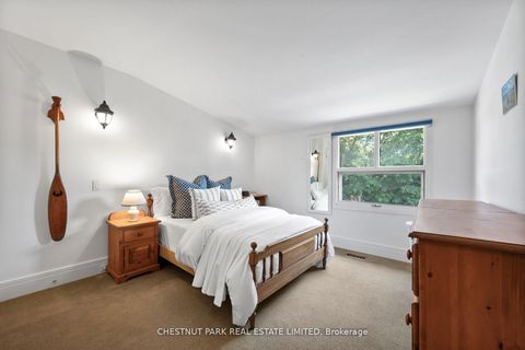 Photo 23 at 87 Lonsdale Road, St. Clair, Toronto