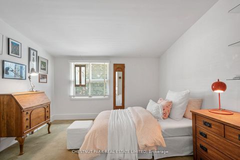 Photo 25 at 87 Lonsdale Road, St. Clair, Toronto