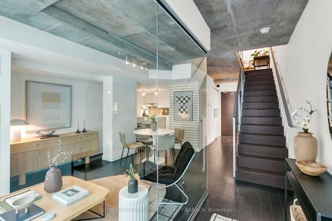 Photo 2 at 113 - 55 Stewart Street, Waterfront Communities C1, Toronto