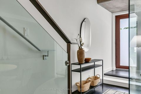 Photo 4 at 113 - 55 Stewart Street, Waterfront Communities C1, Toronto