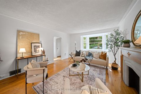 Photo 4 at 117 South Kingsway, Swansea, Toronto