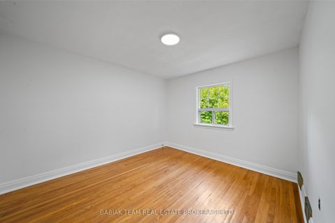 Photo 16 at 117 South Kingsway, Swansea, Toronto