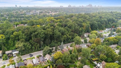 Photo 33 at 117 South Kingsway, Swansea, Toronto