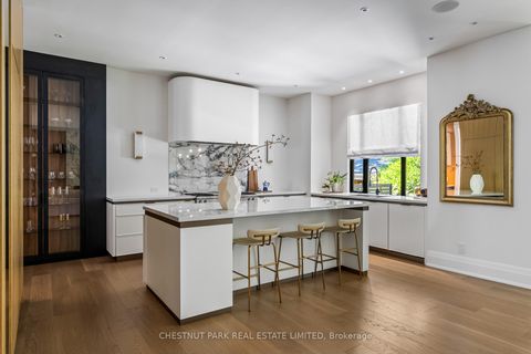 Photo 8 at 80 Lynwood Avenue, Casa Loma, Toronto