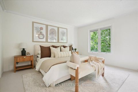 Photo 19 at 50 Simmons Crescent, Aurora Highlands, Aurora