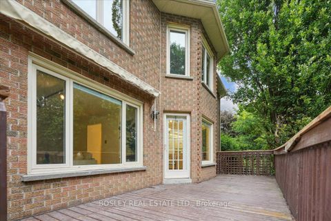 Photo 40 at 50 Simmons Crescent, Aurora Highlands, Aurora