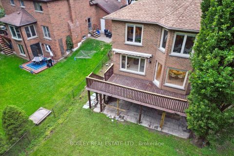Photo 44 at 50 Simmons Crescent, Aurora Highlands, Aurora