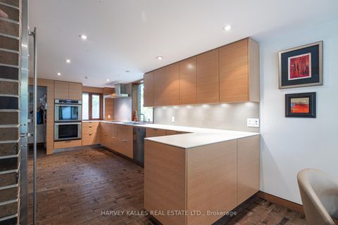 Photo 7 at 86 Cortleigh Boulevard, Lawrence Park South, Toronto