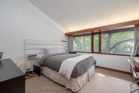 Photo 19 at 86 Cortleigh Boulevard, Lawrence Park South, Toronto