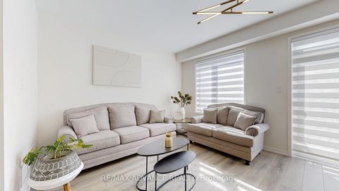 Photo 2 at 33 Origin Way, Patterson, Vaughan Photo 2 at 33 Origin Way, Patterson, Vaughan