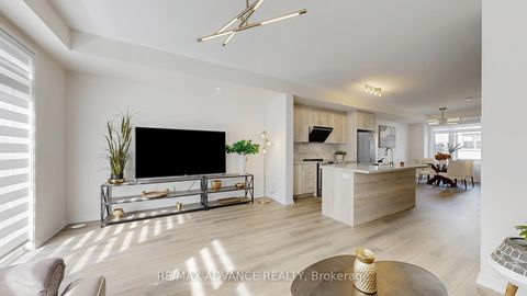 Photo 5 at 33 Origin Way, Patterson, Vaughan