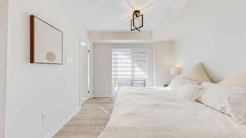 Photo 32 at 33 Origin Way, Patterson, Vaughan Photo 32 at 33 Origin Way, Patterson, Vaughan